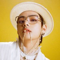 ✯ (@taehyung_lovet) 's Twitter Profile