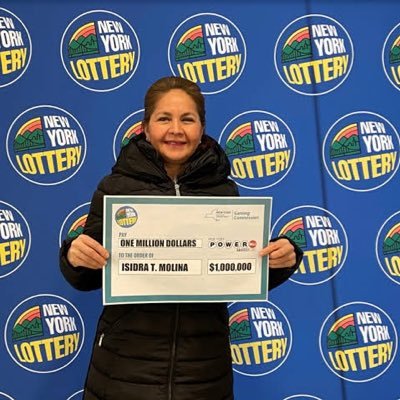 Isidra Molina  from New York wins $1 million powerball Jackpot giving back to the society by paying credit cards