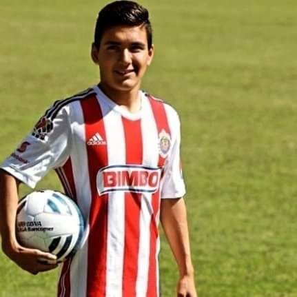 Manuel Fernandez Futbolista ⚽🇲🇽 @chivas
Estoy en Spotify, también hago streaming de videojuegos. sígueme en mi Instagram 💎
#manuel #Fernandez ⚡