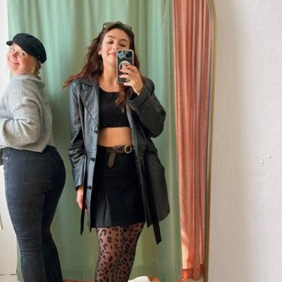 flanslut's profile picture. life is pain (au chocolate)