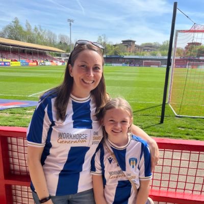 🎧🧑🧑🧒🐶🐶⚽️. @HerGameToo ambassador for @colchesterunited 💙🤍. Views are my own.