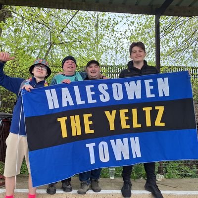 WBA
Up The Yeltz

Halesowen Town