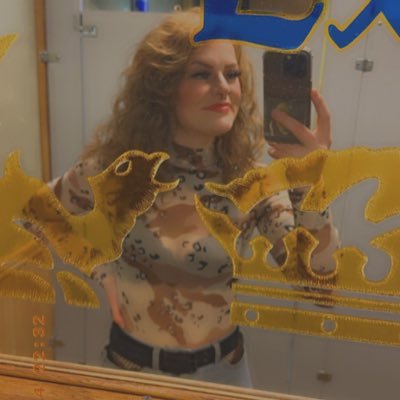 GingerrCat's profile picture. | she/her | married | 29 | sag