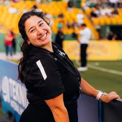 The girl who gabs | PR for @TampaBayRowdies 💚💛 | Previously @MNUFC | views are mine and sometimes in Spanish 🇻🇪 | “I just wanna be a part of the thing.”