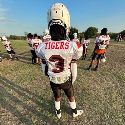 C/O 2028 ||5’9 125lbs ||Scrambler/QB ||O.W. Holmes Ms AGTG✝️