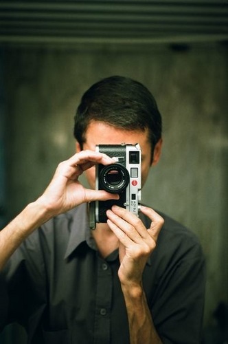 LumiereRougeCom's profile picture. Expert et Amateur de Photographie ça n'est pas incompatible !