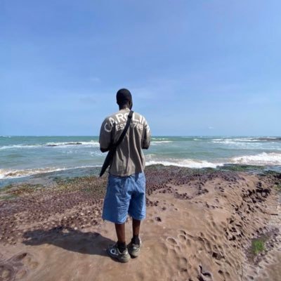 Harry_Boi_'s profile picture. End the chapter, turn the page, close the book. Start a new life👽