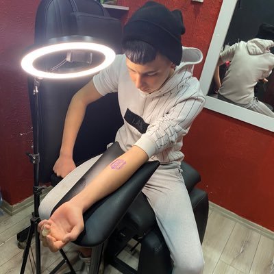 Halil190345jk's profile picture. 