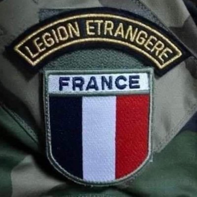 Die 🇨🇵 Fremdenlegion @LegionEtrangere ist ein Großverband der @armeedeterre mit aktuell ca. 9500 Soldaten aus 147 Nationen. Hier findet keine Anwerbung statt!