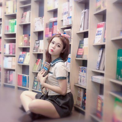 GenePerez295802's profile picture. 