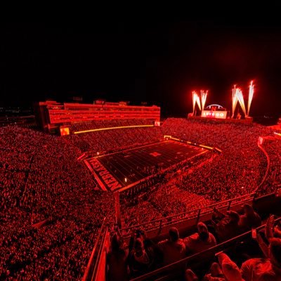 GBR❤️🤍| College football fanatic🏈| lifelong husker fan☠️| 10-2 season incoming😤👀