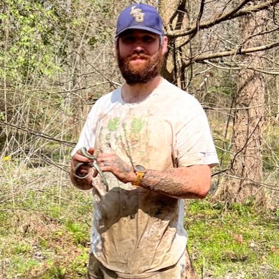 @SternbergMuseum Collections Manager | PhD from @LSU_MNS | @AuburnU alum | @RhodesCollege alum. Evolution. Herpetology. Parasitology.