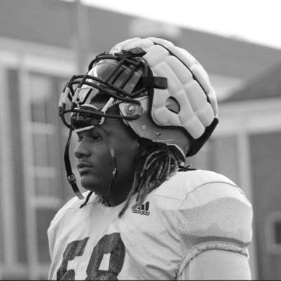 Offensive lineman TRANSFER PORTAL 6’4 335 3 YEARS OF ELIGIBILITY 3.1 GPA @portalgems athlete