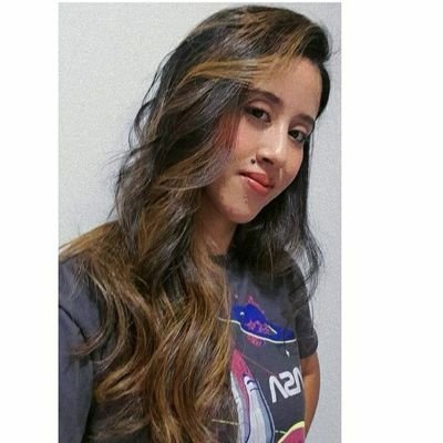 RoberttaOl's profile picture. 💒Cristã 
📚 Amo ler romances clichês😄 Gosto de música brasileira 📻
👩‍🎓Estudante de Estética-UBM
📋Personal Organizer 
🎼🎻❤