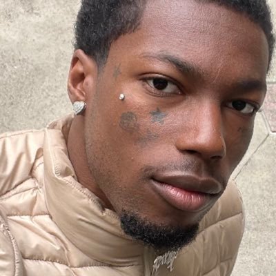 youngdiamondeye Profile Picture