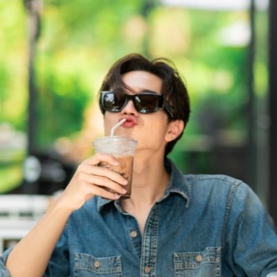 AerngS_34's profile picture. ∞ Z is Everything ∞