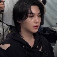 BTS min yoon gi ( suga (@yoongibts236) 's Twitter Profile Photo BTS min yoon gi ( suga (@yoongibts236) 's Twitter Profile Photo