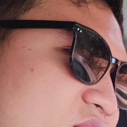 kuyaujeng's profile picture. 