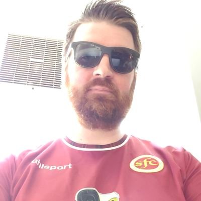 MichaelGVine's profile picture. Some tall guy.