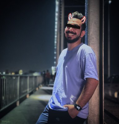𝕋𝕠𝕠 𝕓𝕦𝕤𝕪 ...
Twitter Boys Fan
پسر تقی شیشه بُر 😊