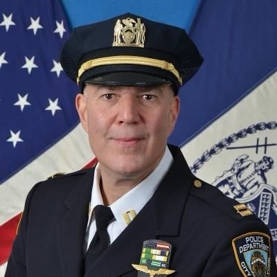 Captain Ronald Perez, Commanding Officer. The official Twitter of the 63rd Precinct #Brooklyn #NewYorkCity User policy: https://t.co/HqYFibvzFx