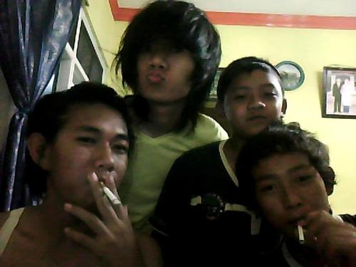 follback just mention ,
but not arrogance ,low profile