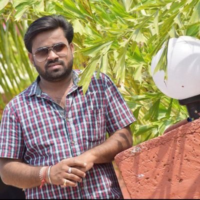 1767Shrini70624's profile picture. 