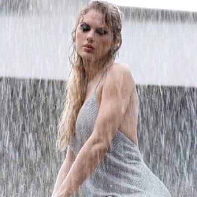 br3nnAnne's profile picture. Twitter User’s Wife.