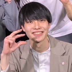 hsmt_shin's profile picture. 東京吉本28期の芸人です