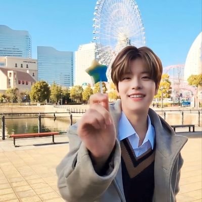 skz ult - seungmin bias! • ateez, svt, txt, bts, enha, nct, astro, woodz, etc.
•
han to my seungmin: @hansnmbr1fanboy