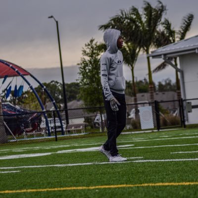 Tyone King | ‘27 | 5’8| 3.5 GPA| WR/ATH| Sumner High School | Humble🙏🏾|cuatrò