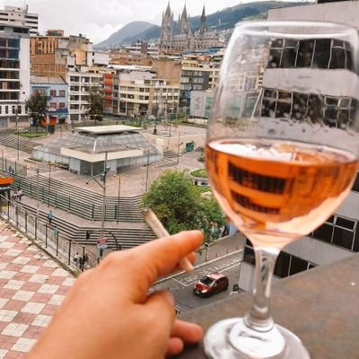 venezolano 🇻🇪 del estado lara en la hermosa ciudad de Quito 🇪🇨