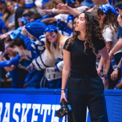 @dukembb photo | prev: @fightingirish, @spiderathletics || @CSLatVCU ‘24 | @VCUarts alum (she/her)