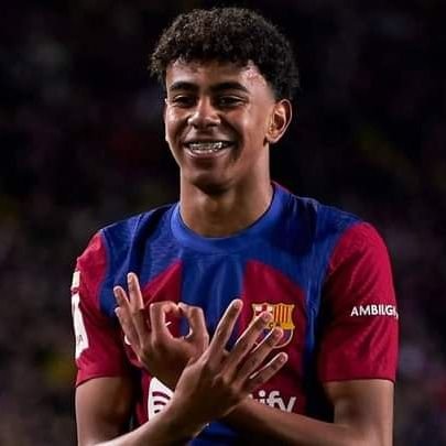 Fan-account about Lamine Yamal, a Spanish young player.
Played for clubs:
- Barcelona 2023...
