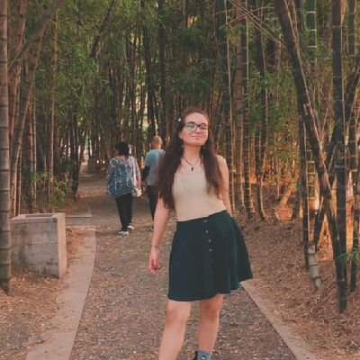 cyberpunk_axial's profile picture. ×she/her
× Feminista ♀