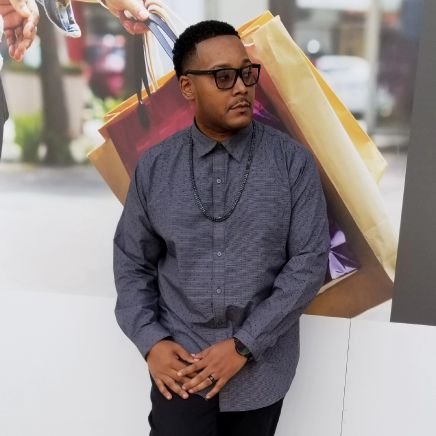 JAHVIAIR's profile picture. TRU 49'ER FAN
BLEED BLACK & PURPLE!
Pslm. 83v18