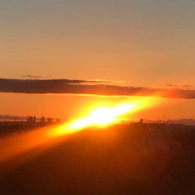 TrendPilotNine's profile picture. 投資歴２年。
インデックス投資から始めて、メタプラネット株との出会い、現在はデイトレ修行中。
デイトレは少々たまに授業料掛かるけど株の色んな事学んでます。
デイトレやってる人との交流が楽しい毎日です。
#投資
#新NISA