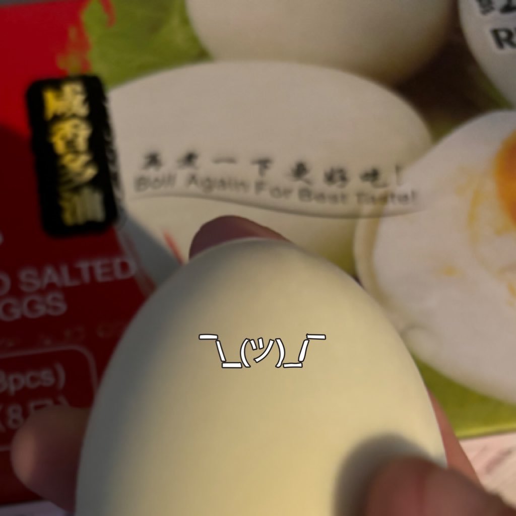 cyberwarposting's profile picture. A lot of former somebodies. Current nobody. Scared of computers!