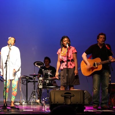 Baha'i-inspired and multi-faith world music fusing the great religious and musical traditions https://t.co/F1VYr3USdn