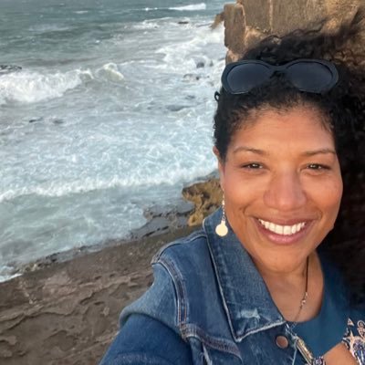 Make each day count like there’s no tomorrow! 💃🏼❤️🙏🏾🌏🌺✈️🛳🥰🧘🏽♀️