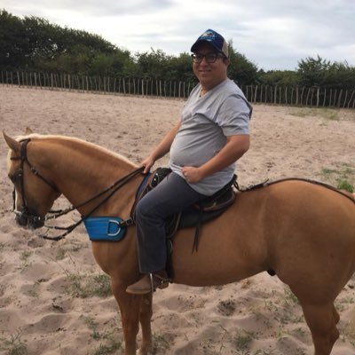 JoaoPauloo_0's profile picture. Coloque Deus no início, que ele cuidará do fim.