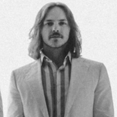 tomallenx's profile picture. 