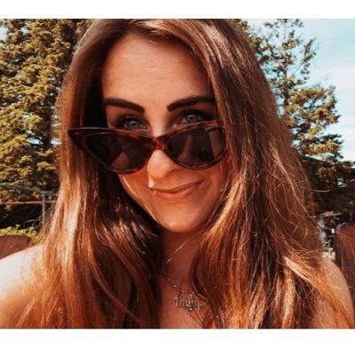 julialemmel's profile picture. be kind always 🦋