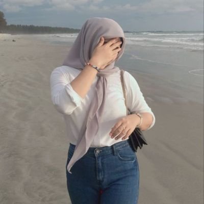 a_cylaaa's profile picture. Hi