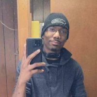 I Choose Rich With $EARNM (@prettyboijameso) Twitter profile photo