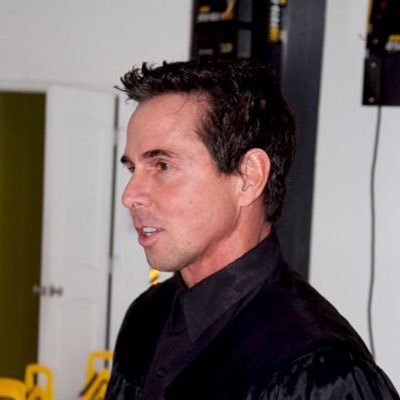 8LUCKIE888's profile picture. Just a fan of the greatest decorator of all time, Peter North!!