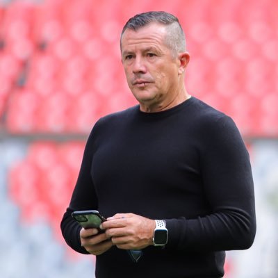 Director Técnico Exfutbolista profesional de Querétaro,Cruz azul,Atlante y Monterrey