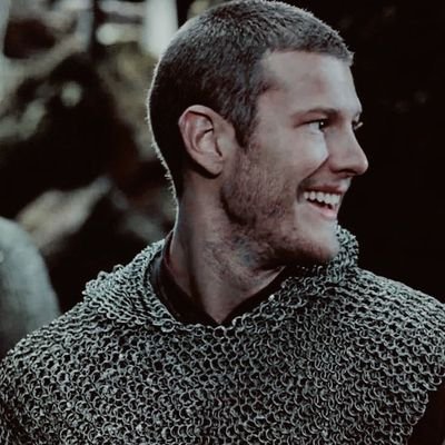 Sir Percival, Knight of the Round Table. RP. Not affiliated. 21+ MDNI.