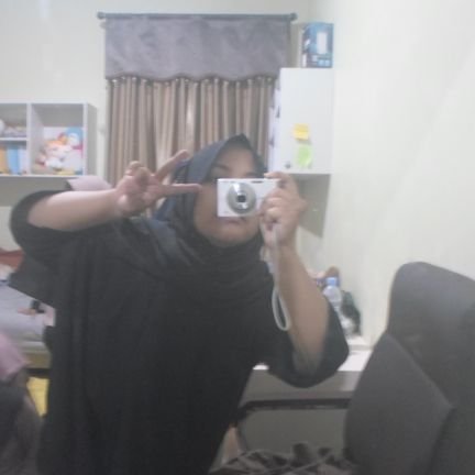 adelinerizki's profile picture. A R Setiani :)