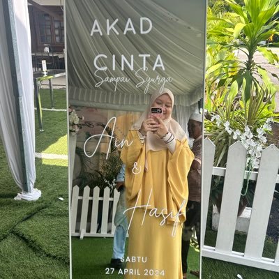 IsmahIFI's profile picture. Cold hearted